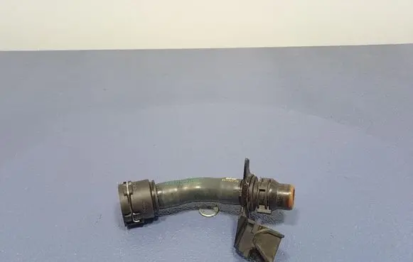 BMW M3 F80 Engine coolant pipe/hose 8651265