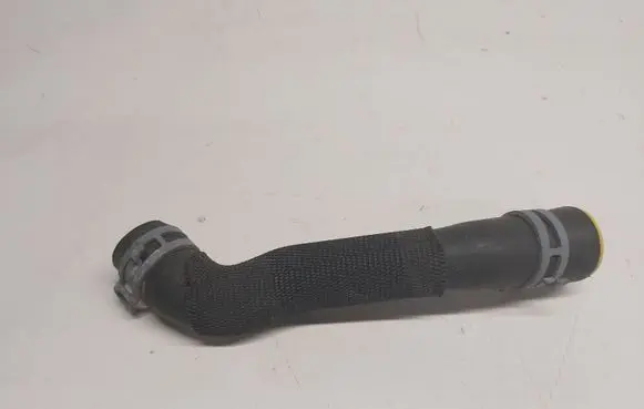 Volkswagen Polo VI Engine coolant pipe/hose 5Q0122157AB