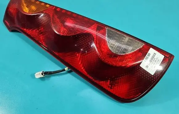 Nissan Note (E11) Rear/tail lights IMPRK1593569
