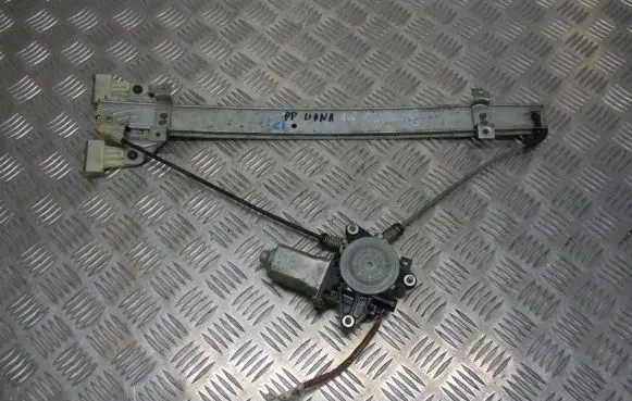 Suzuki Liana Front door window regulator with motor