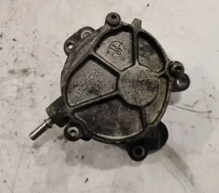 Vacuum pump