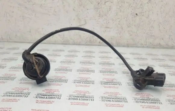 Volkswagen PASSAT B5 Reversing light switch sensor 012919823F
