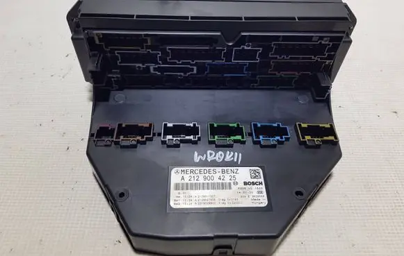 Mercedes-Benz E W212 Comfort/convenience module A2129004225FFE A2129004225