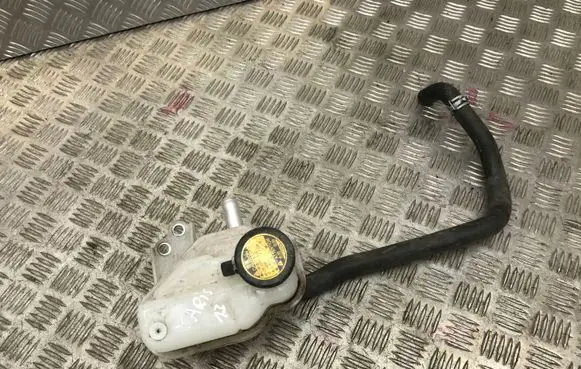 Toyota Yaris Coolant expansion tank/reservoir