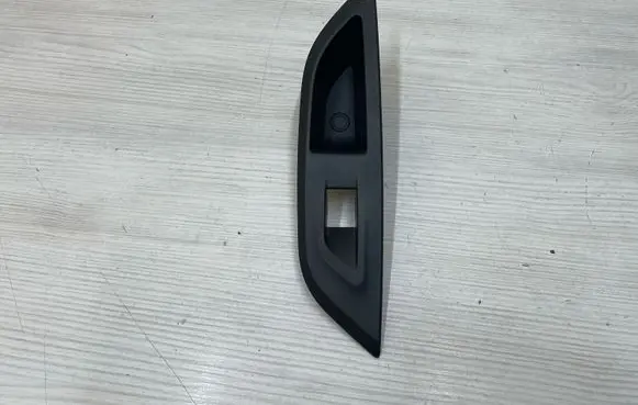 Peugeot 2008 II Front door card panel trim 9825821280