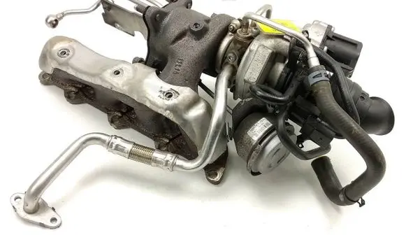 Volkswagen PASSAT B7 Turbo 03C145702L