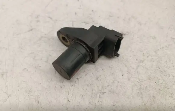 Jeep Grand Cherokee (WK) Camshaft position sensor A0051531328 0051531328