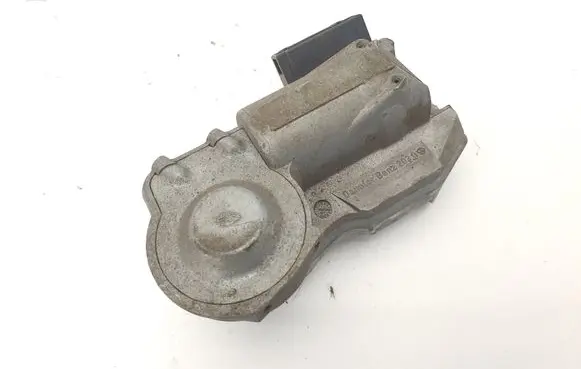 Steering wheel lock