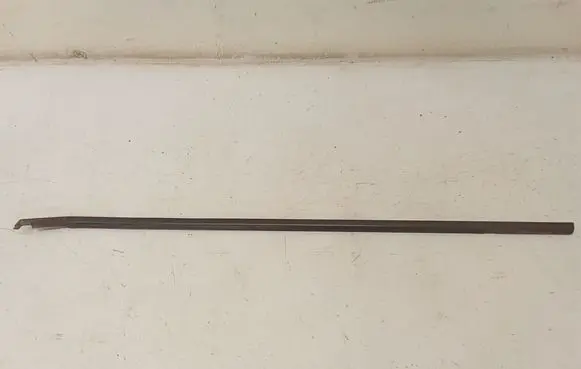 Volkswagen Caddy Front door glass trim molding 2K5837477