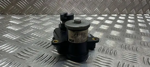KIA Sorento Intake manifold valve actuator/motor 283812F000 13L040267