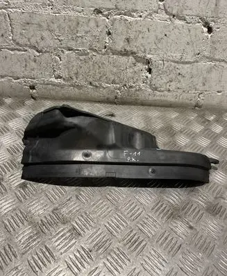 BMW 5 F10 F11 Other engine bay part 7211464