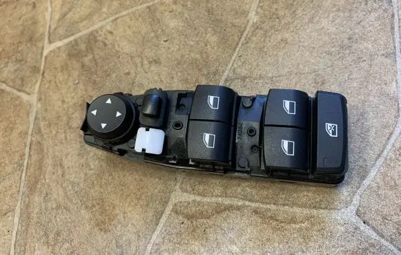 BMW X5 F15 Electric window control switch 9297347