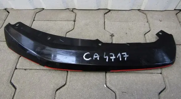 Front bumper lip