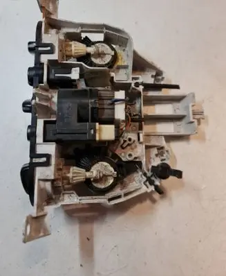 Mazda 323 F Climate control/heater control trim 