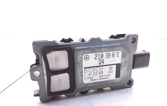 Mercedes-Benz E W210 Reducing agents exhaust control unit 2108300672 1147212079