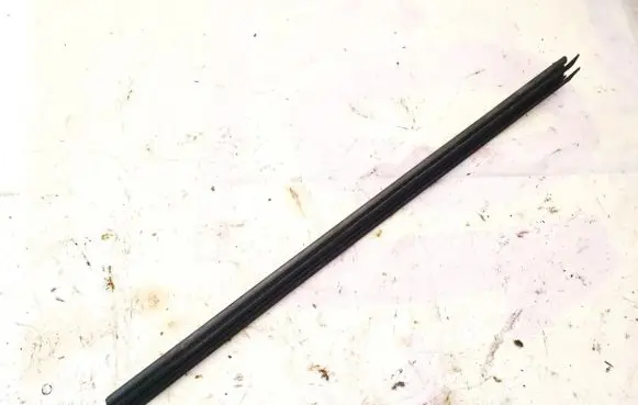 BMW 2 F22 F23 Front door glass trim molding 