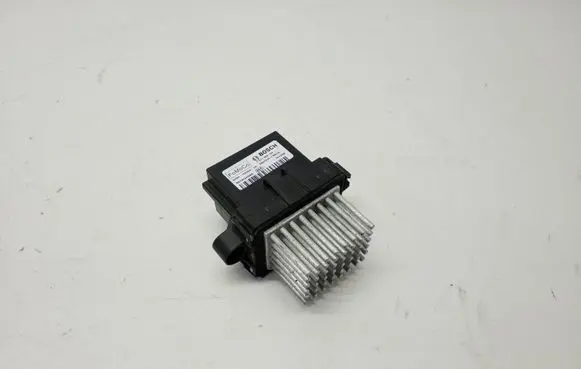 Ford Fusion II Heater blower motor/fan resistor DG9H19E624AA
