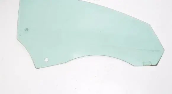 Audi A5 8T 8F Front door window glass four-door 