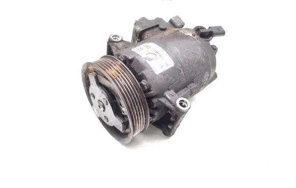 Volkswagen Tiguan Air conditioning (A/C) compressor (pump) 5N0820803E