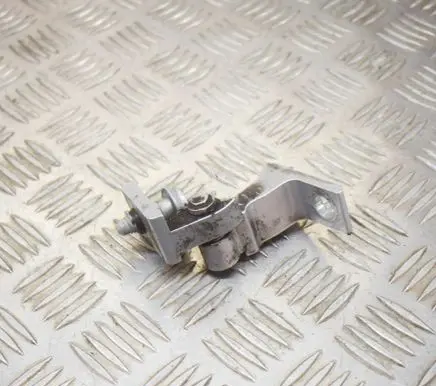 Audi Q5 SQ5 8R Rear door lower hinge 8K0831402E