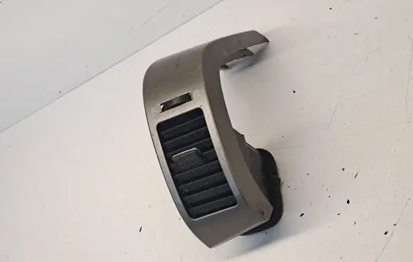 Toyota Prius (XW20) Dashboard side air vent grill/cover trim 5565047060