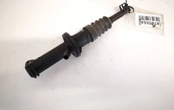 Renault Megane II Clutch master cylinder 8200151770