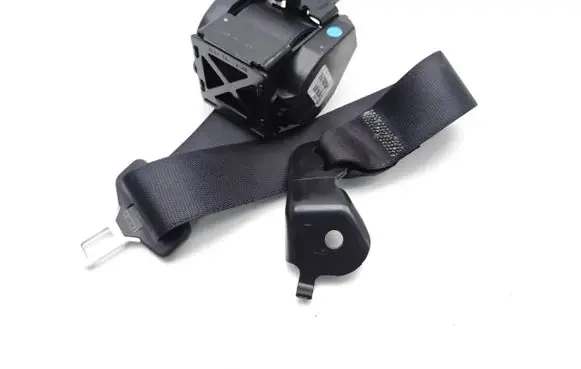 BMW X6 E71 Rear seatbelt 08913600A