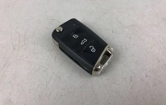Volkswagen Tiguan Ignition key/card 5G6959752CJ