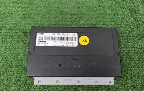 Audi A8 S8 D4 4H Suspension control unit/module 4G0907553G 4G0907553F 4461570600