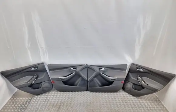 Ford Focus Door card panel trim set 