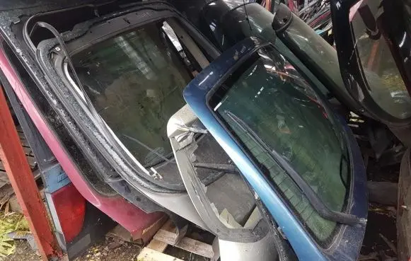 Renault Megane I Tailgate/trunk/boot lid melynas