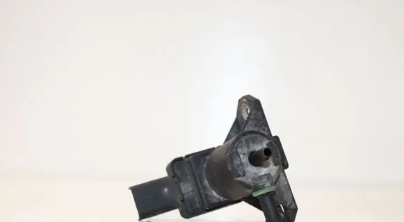 Ford Focus Turbo solenoid valve 9688124580