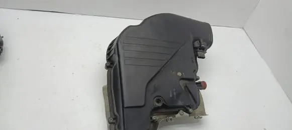 BMW 7 F01 F02 F03 F04 Air intake duct part 1371