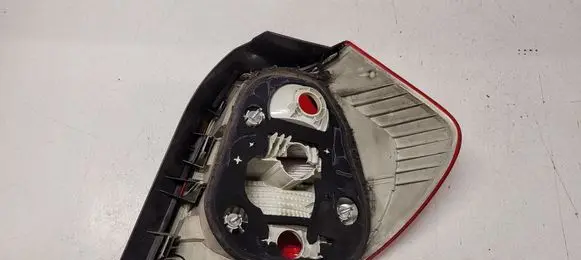 BMW 1 E81 E87 Rear/tail lights 716495509 63216924501 E08