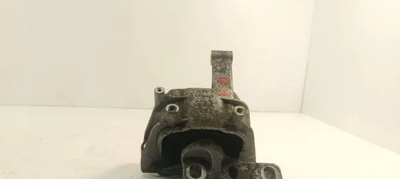 Volkswagen Tiguan Engine mount bracket 5N0199262