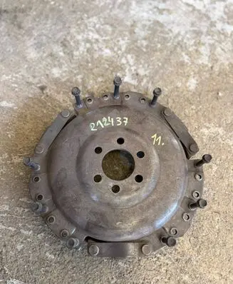 Volkswagen Golf IV Pressure plate
