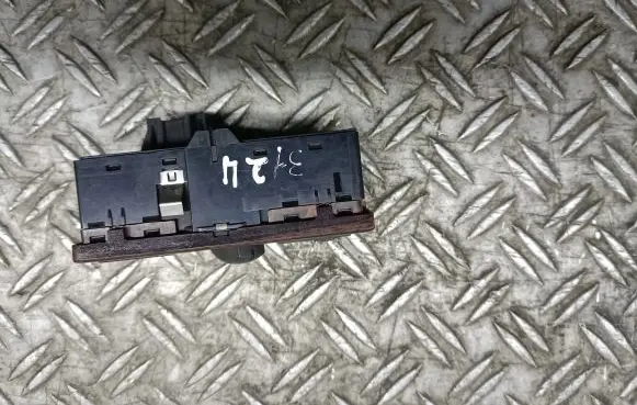 Opel Antara Light switch