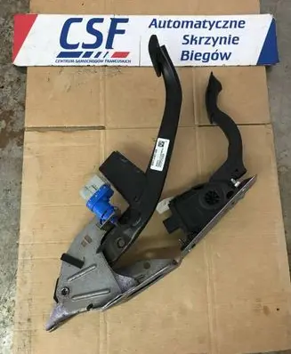 Ford Focus Accelerator throttle pedal EV61-9F836-AA BV61-2467-GB