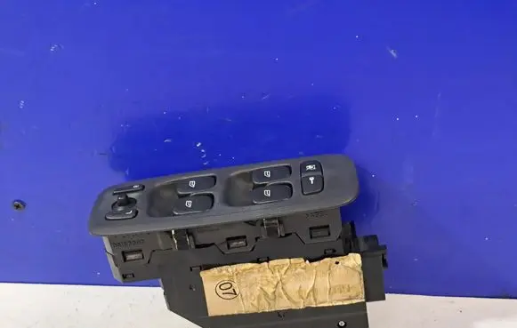 Volvo XC90 Electric window control switch 30658146