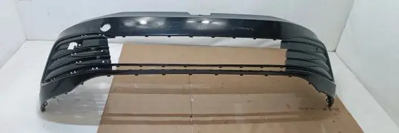 Volkswagen Golf VIII Front bumper 5H0807221