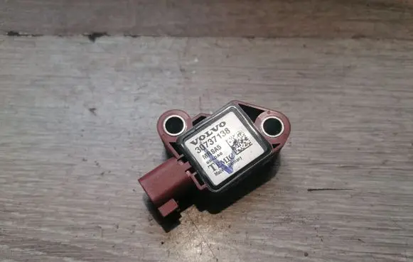 Volvo S40 Airbag deployment crash/impact sensor 30737138