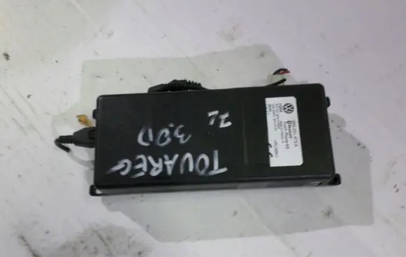 Volkswagen Touareg I Bluetooth control unit module 000051473A