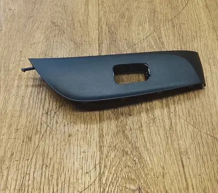 Mercedes-Benz E W213 Front door window switch trim A2137208700