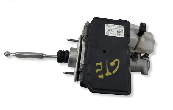 Volkswagen Golf VII Master brake cylinder 5QE614105AH 0204N00060