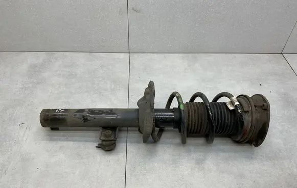 Volkswagen Polo VI Front shock absorber/damper 