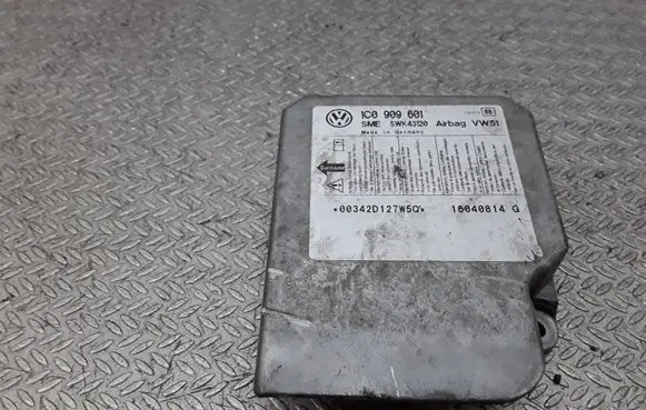 Skoda Fabia Mk1 (6Y) Airbag control unit/module 1C0909601 5WK43120