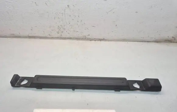 Land Rover Discovery Sport Other trunk/boot trim element FK7246066B