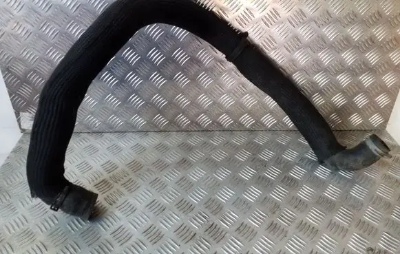Dodge Nitro Engine coolant pipe/hose
