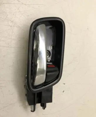 Honda CR-V Rear door interior handle