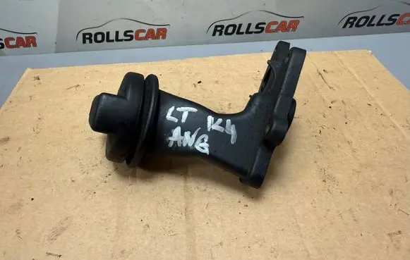 Volkswagen II LT Oil fill pipe 0741153080
